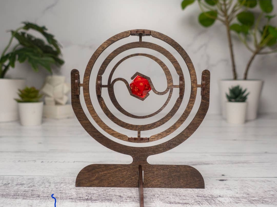 Gimbal Wooden Dice Display